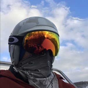 Meet your Posher, Adam